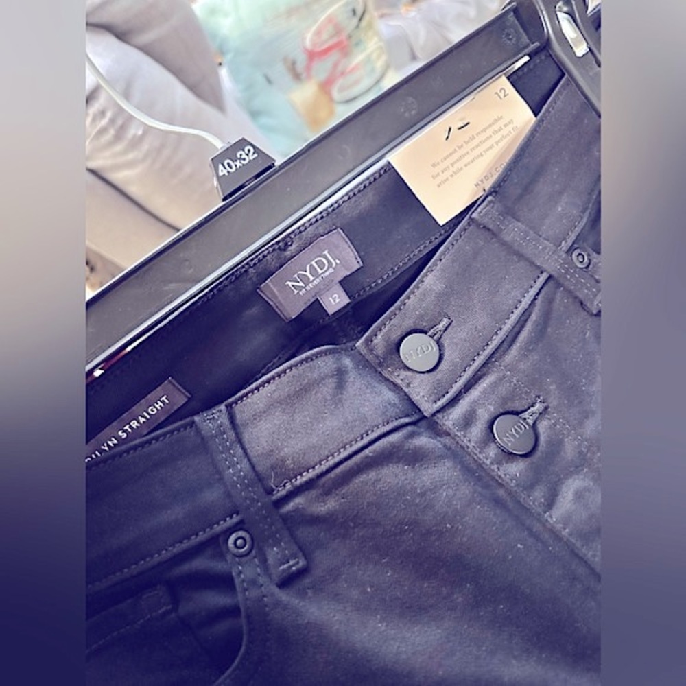 NWT: NYDJ’s Black MID RISE Straight Ankle Button Down Fly, 5Pockets Dressy Pants - Picture 2 of 16